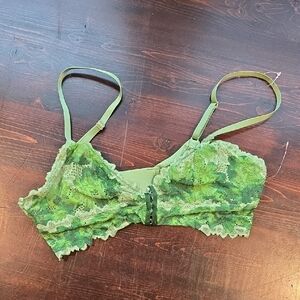 Arie Green Camo Lace Bralette